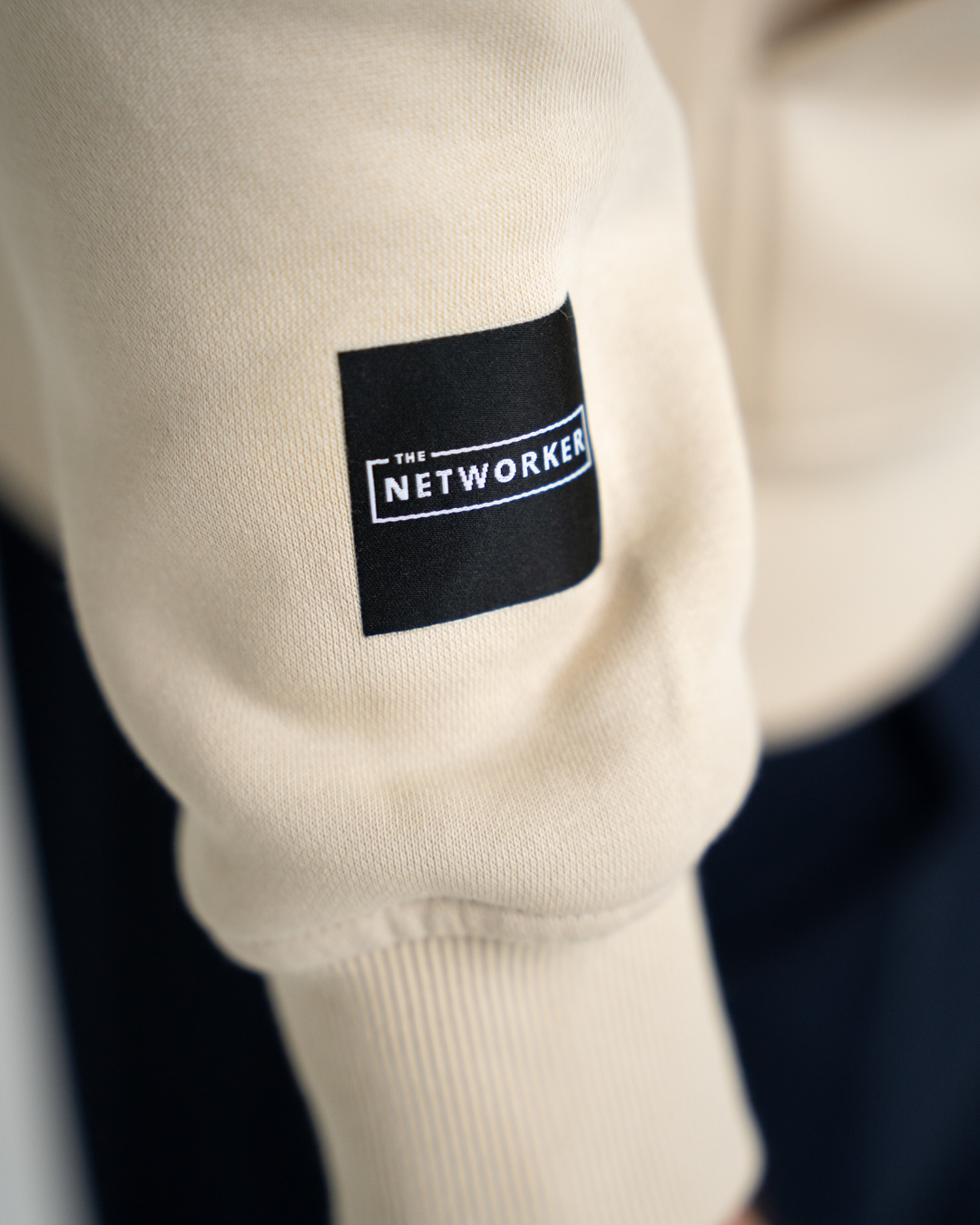Hoodie THE NETWORKER in beige